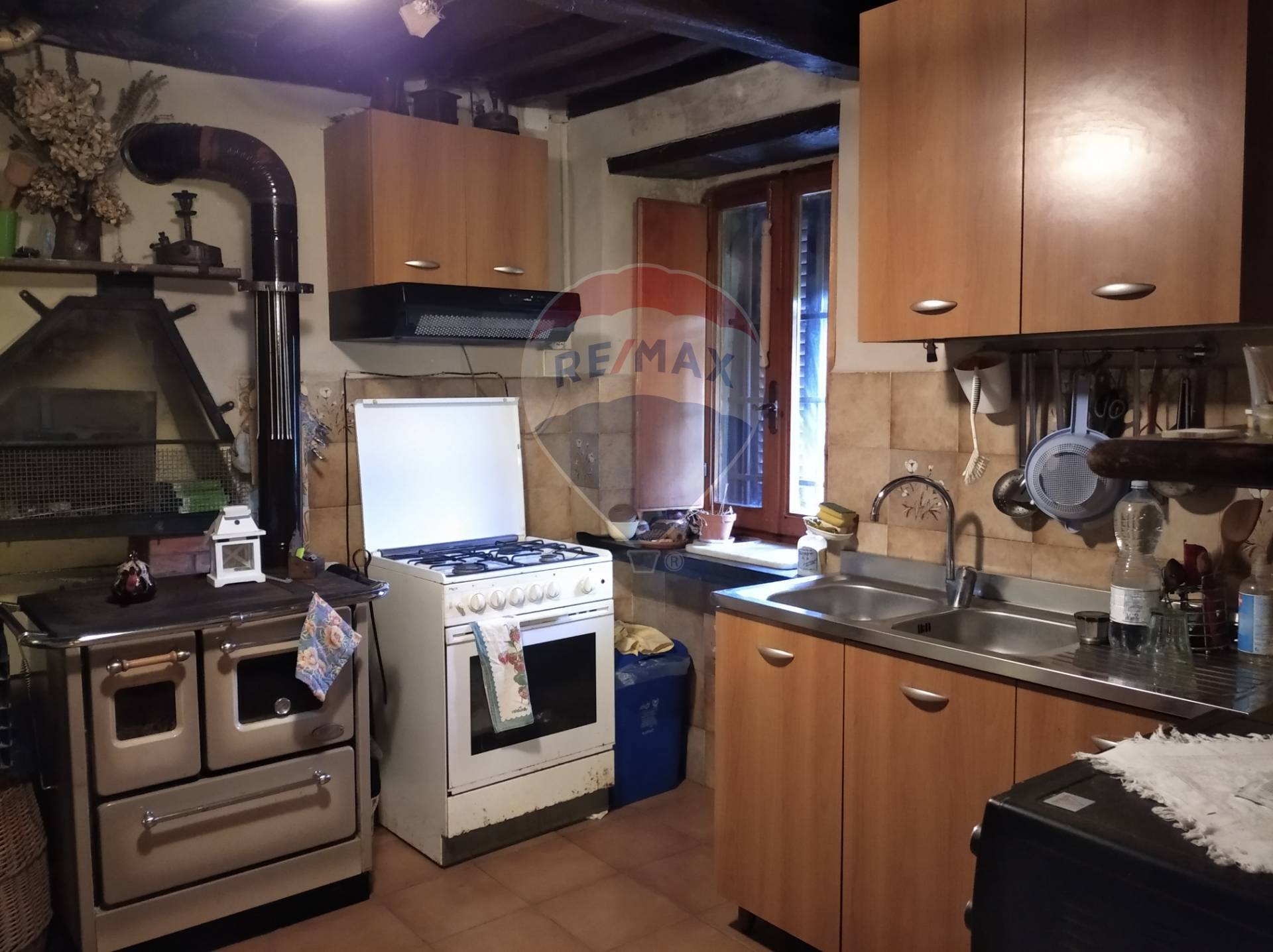 Casa Semindipendente in vendita a Villa Basilica, Boveglio