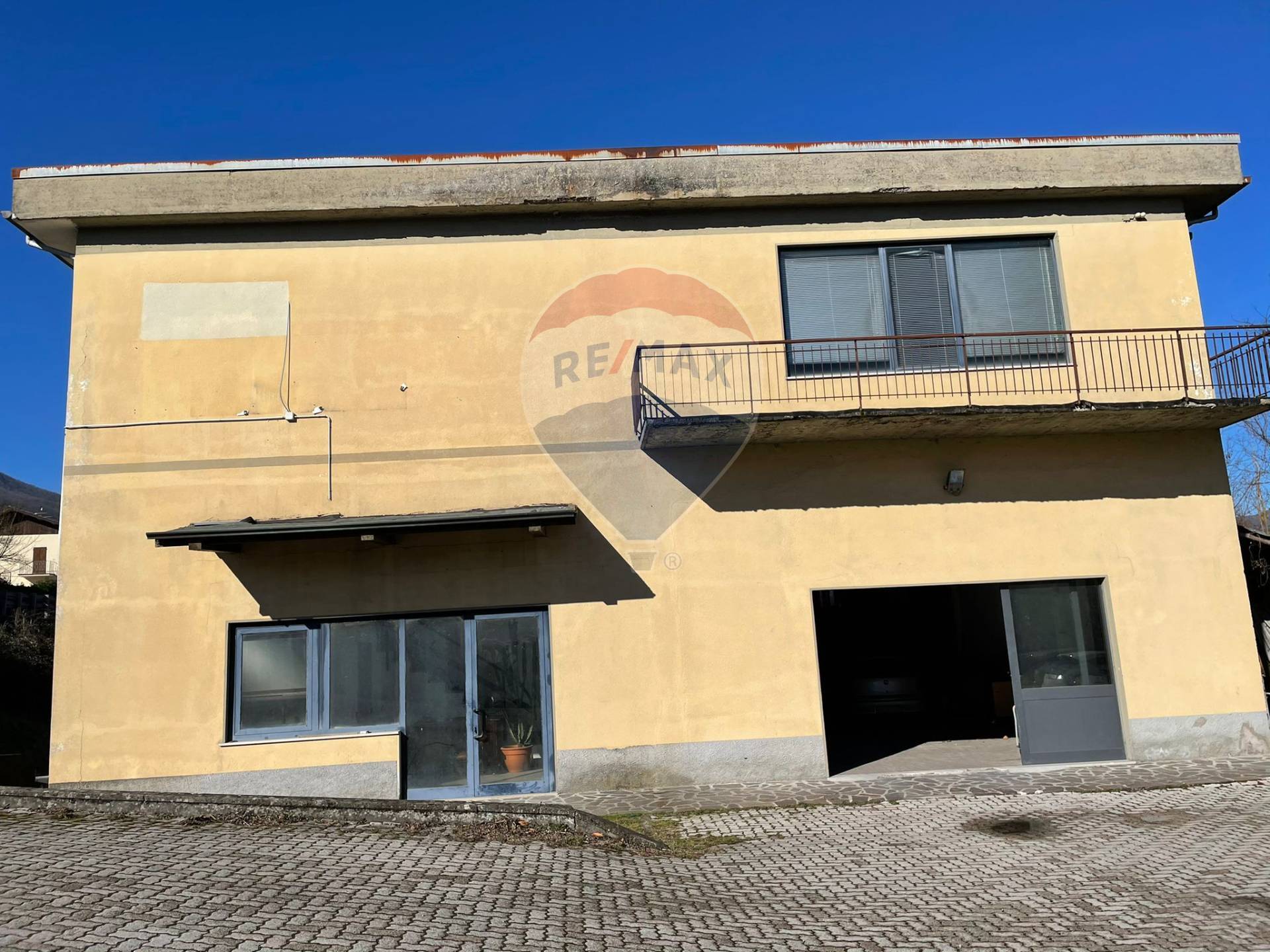 Capannone Industriale in vendita a Castelnuovo di Garfagnana, Gragnanella