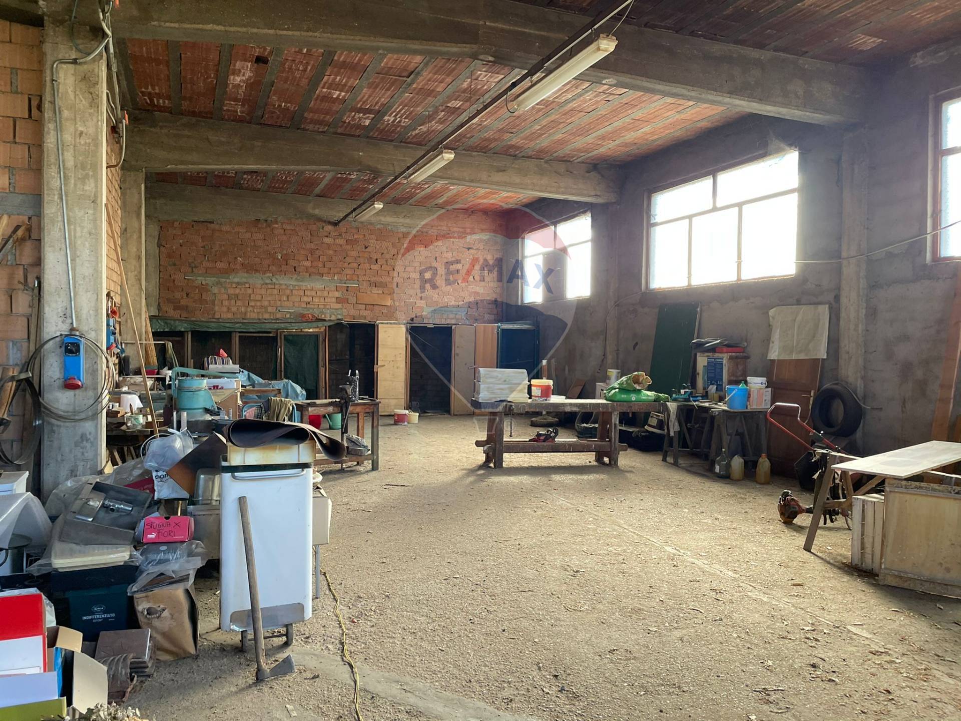 Capannone Industriale in vendita a Castelnuovo di Garfagnana, Gragnanella