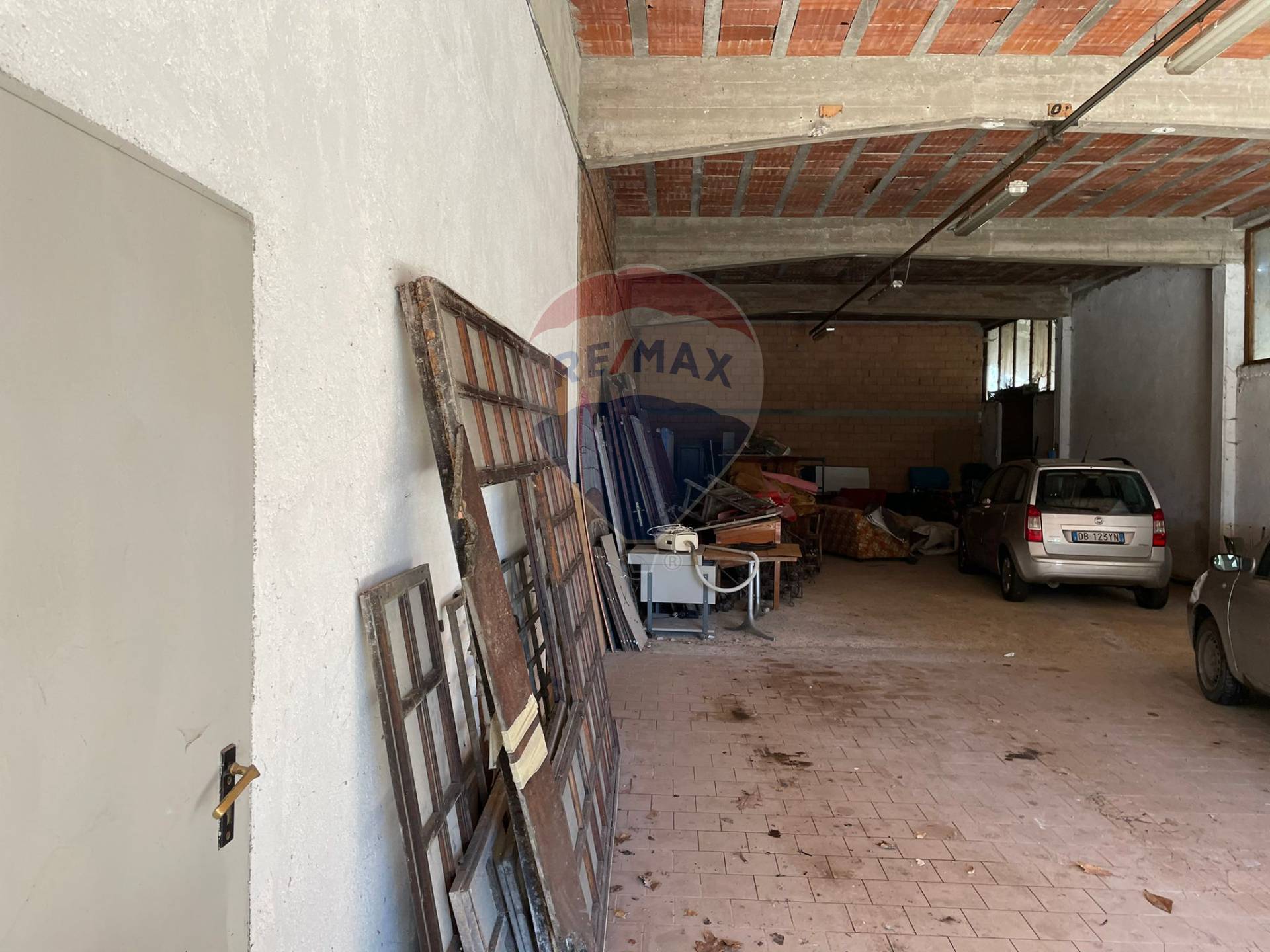 Capannone Industriale in vendita a Castelnuovo di Garfagnana, Gragnanella