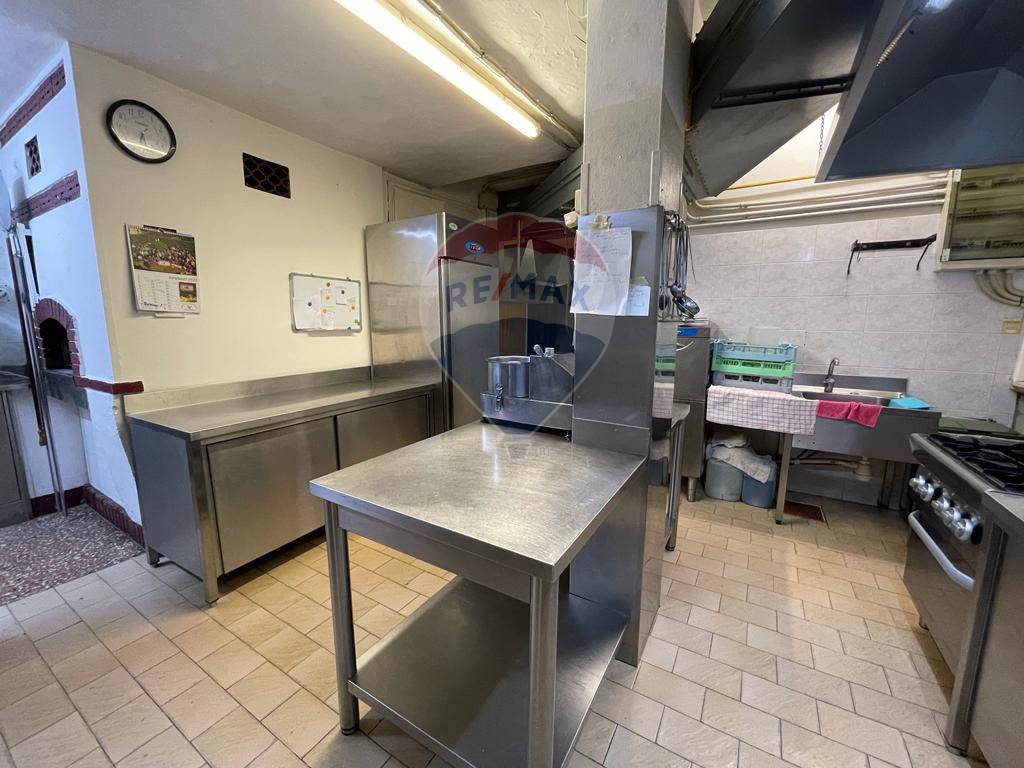 Ristorante in vendita a Bagni di Lucca, Fornoli