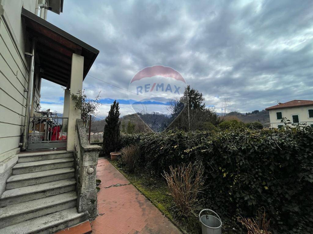 Villa singola in vendita a Castelnuovo di Garfagnana
