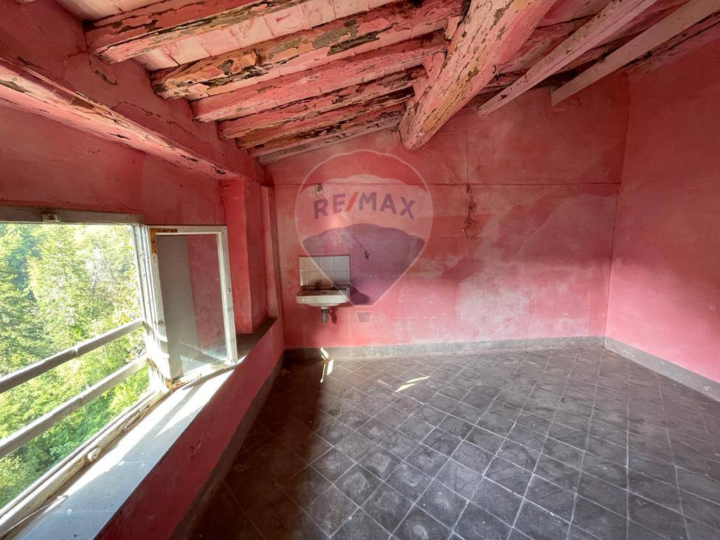 Villa singola in vendita a Bagni di Lucca, Ponte a Serraglio