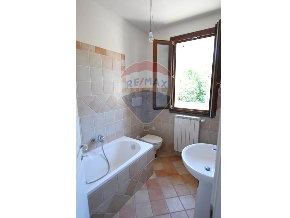 Appartamento in vendita a Bagni di Lucca, Fornoli