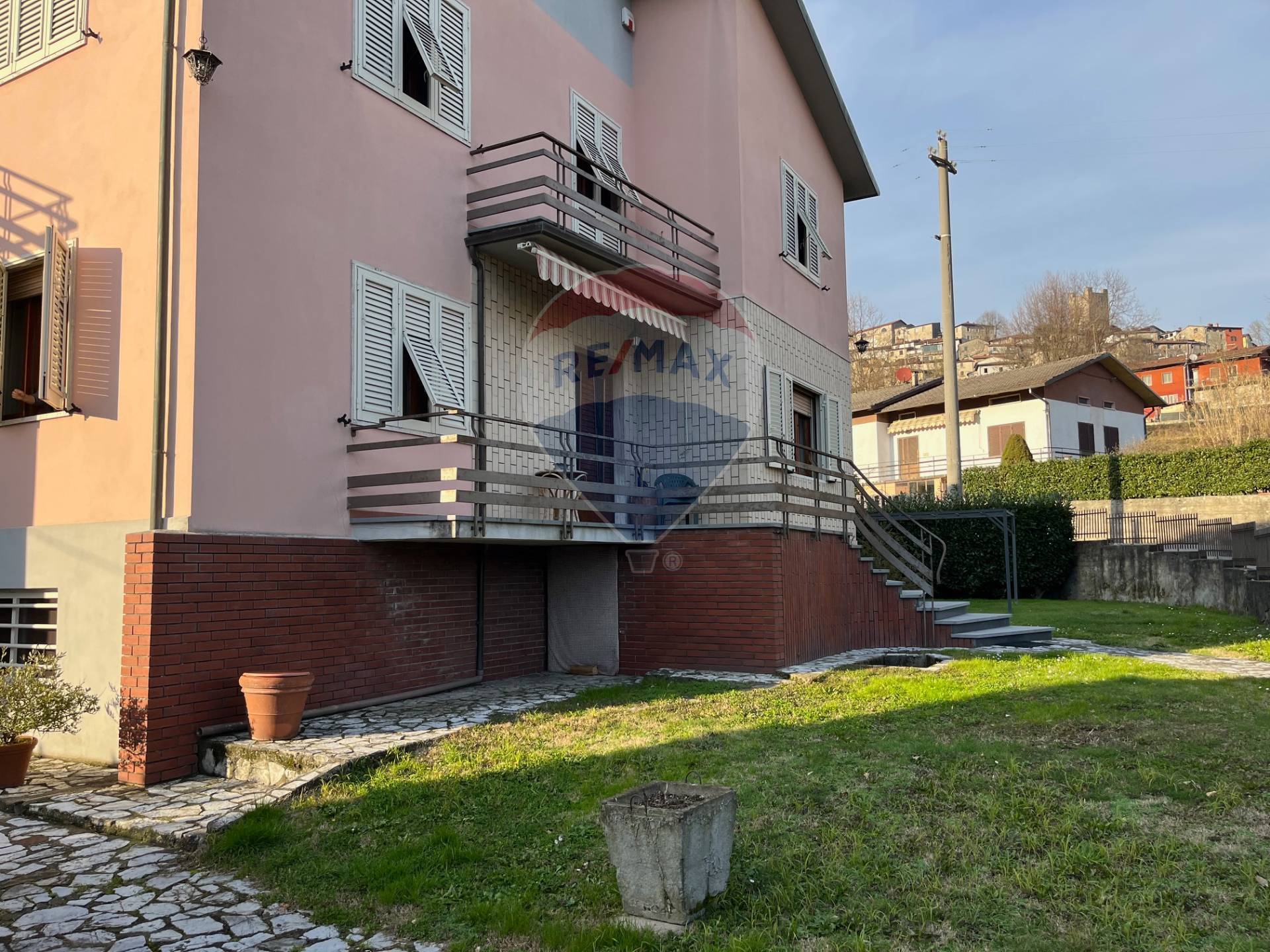 Casa Indipendente in vendita a Coreglia Antelminelli, Ghivizzano