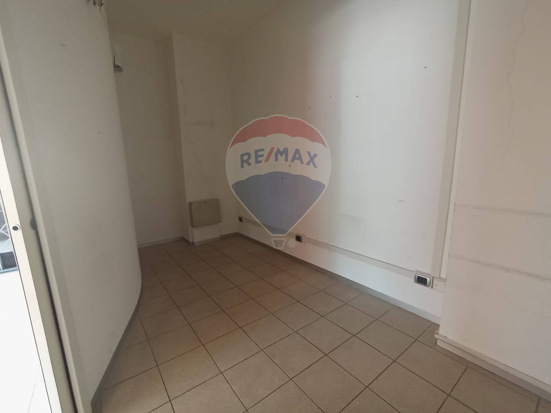 Negozio in affitto a Lucca, San Vito