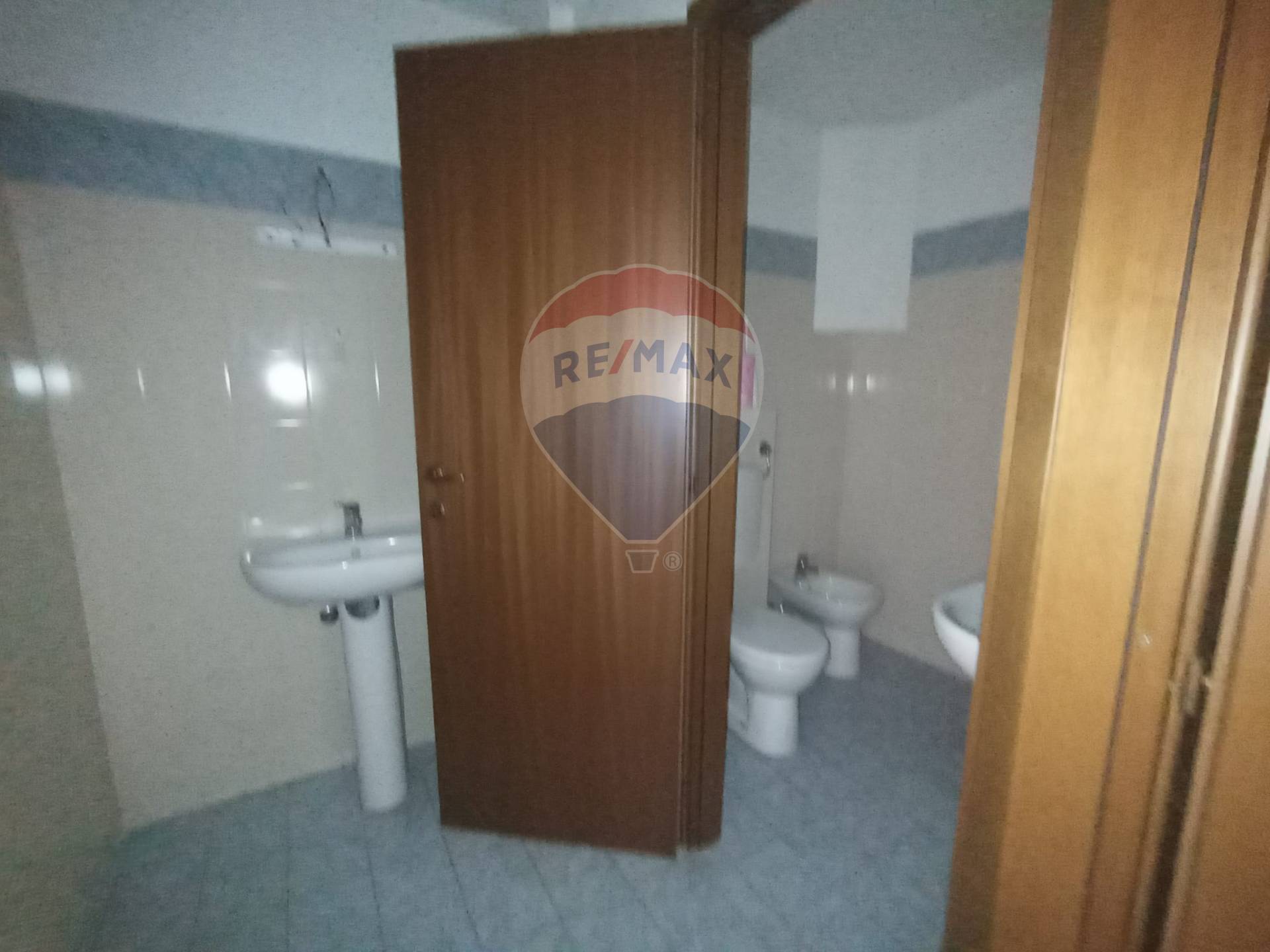 Negozio in affitto a Lucca, San Vito