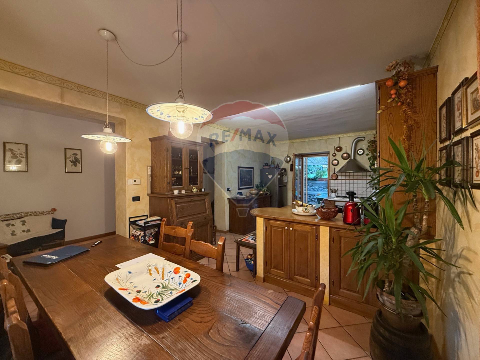 Casa Semindipendente in vendita a Coreglia Antelminelli, Calavorno