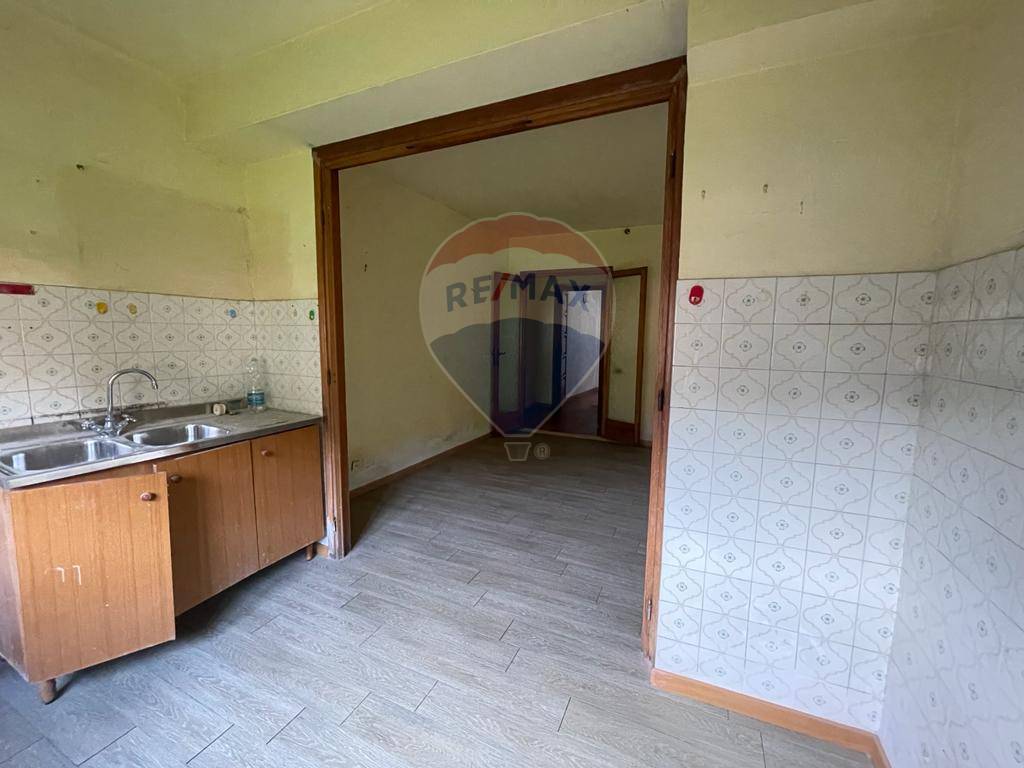 Appartamento in vendita a Borgo a Mozzano, Centro