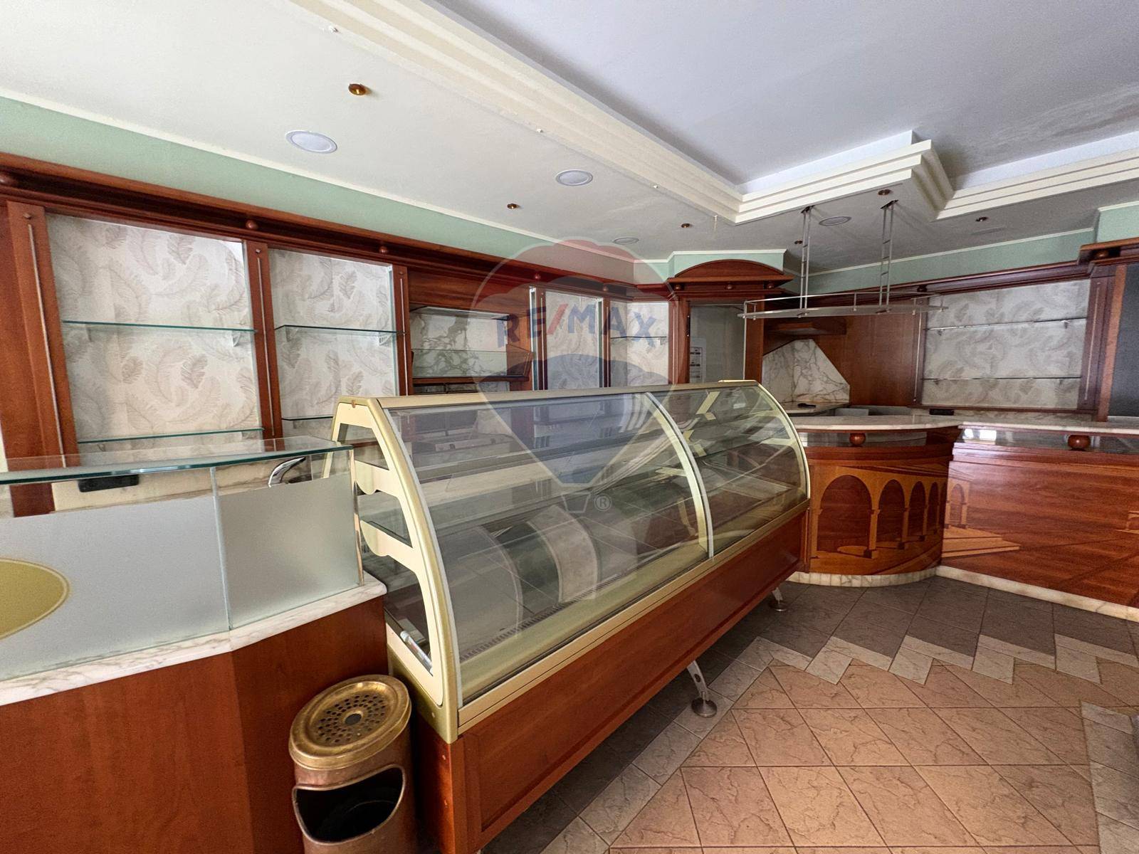 Bar in affitto a Bagni di Lucca, Centro