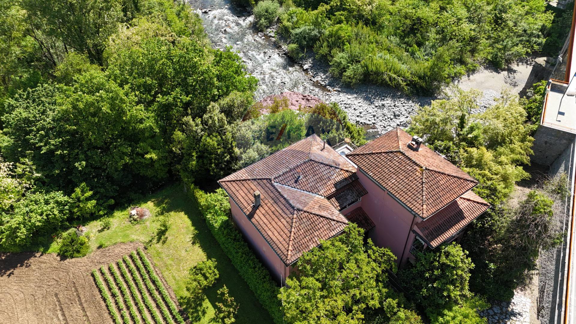 Villa singola in vendita a Gallicano, Ponte di Campia