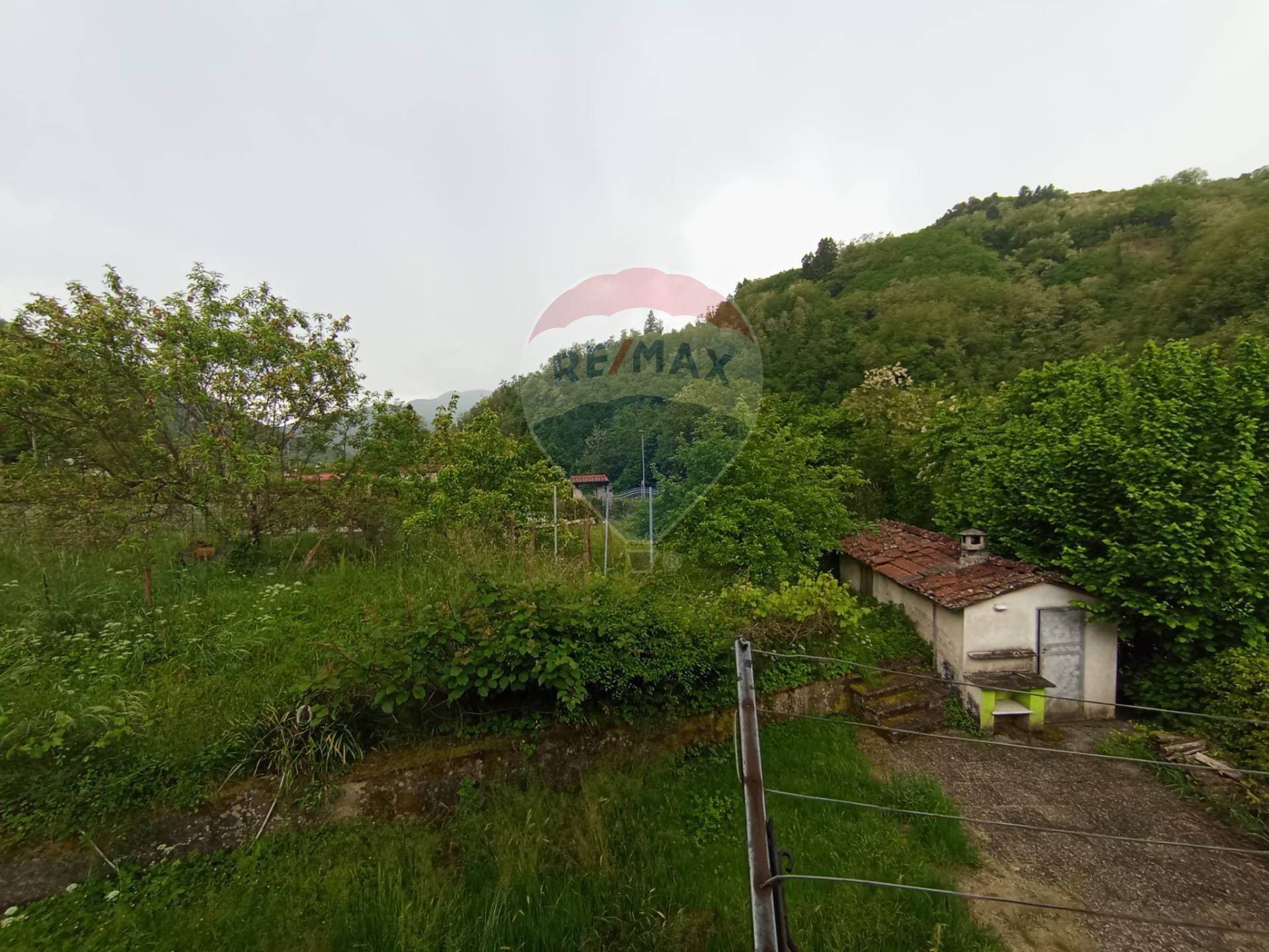Casa Semindipendente in vendita a Bagni di Lucca, Fornoli