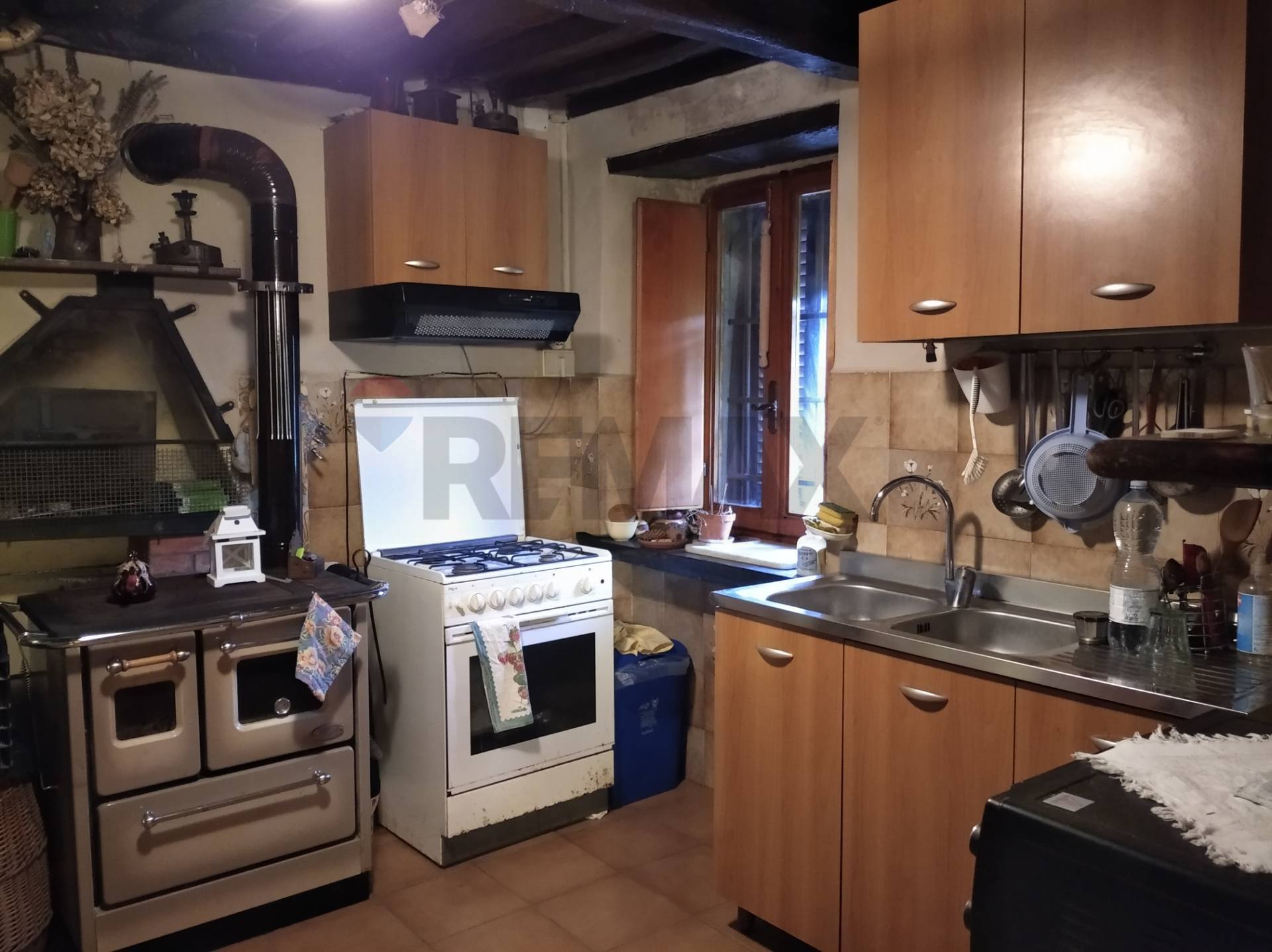 Casa Semindipendente in vendita a Villa Basilica, Boveglio