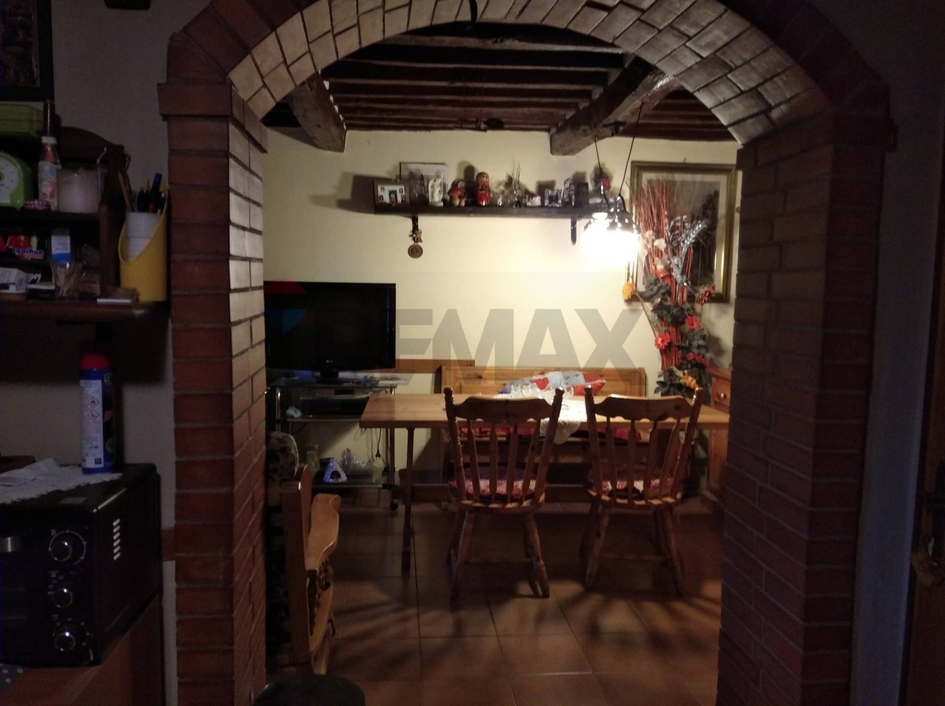 Casa Semindipendente in vendita a Villa Basilica, Boveglio