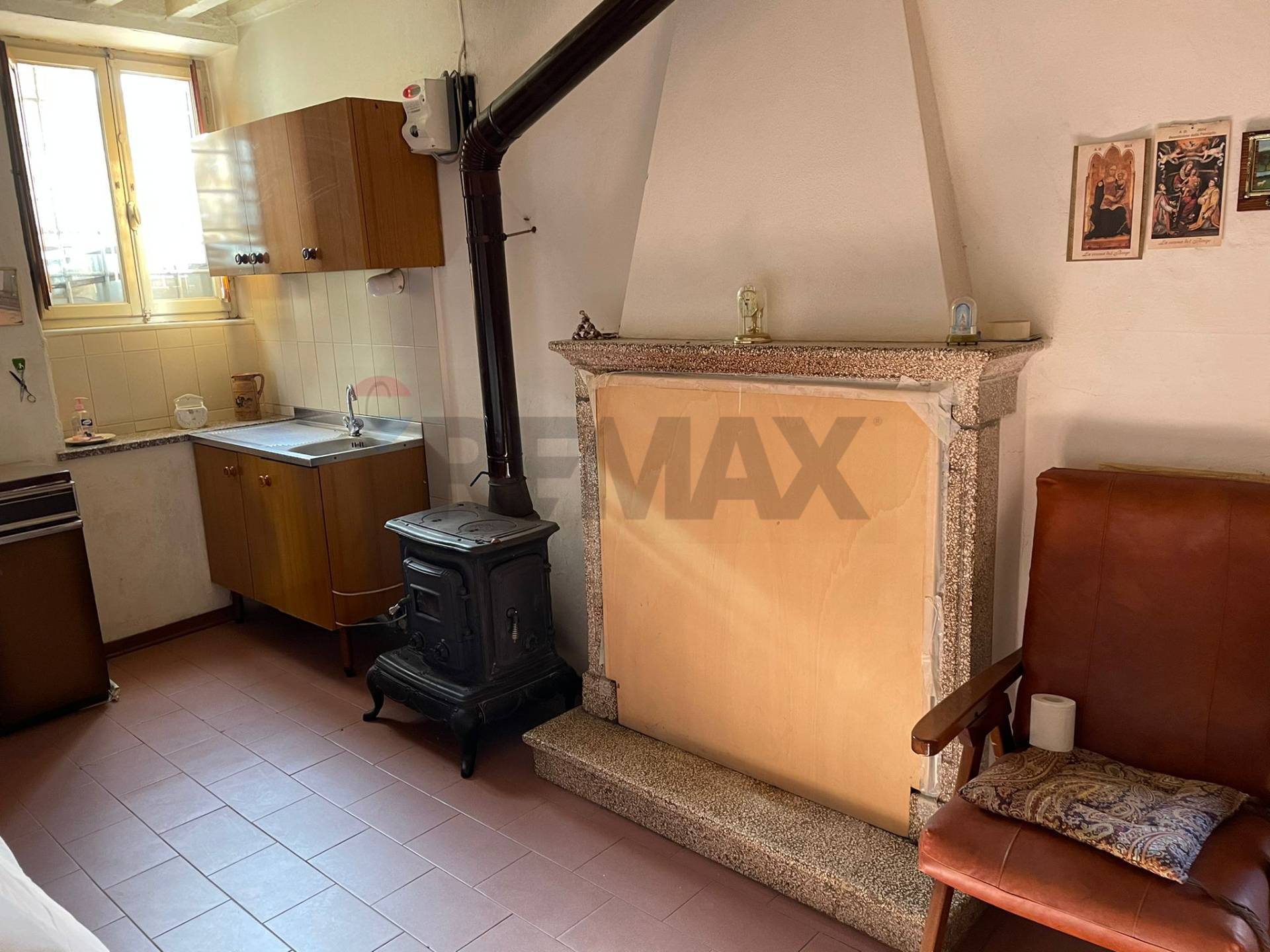 Casa Semindipendente in vendita a Borgo a Mozzano, Corsagna