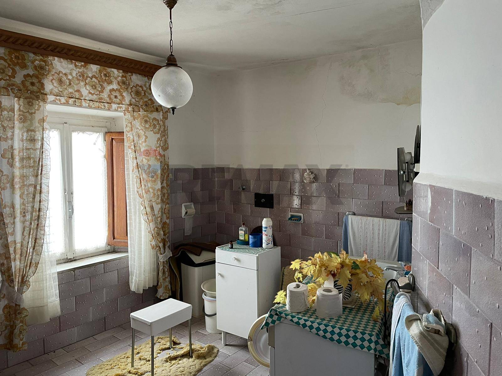 Casa Semindipendente in vendita a Bagni di Lucca, Crasciana