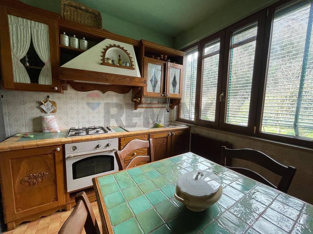 Appartamento in vendita a Bagni di Lucca, Fabbriche di Casabasciana