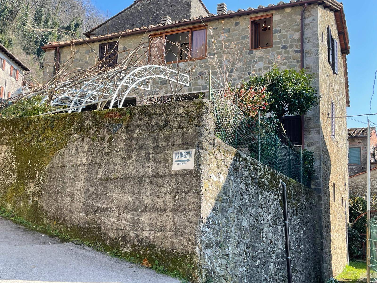 Casa Indipendente in vendita a Bagni di Lucca, Benabbio