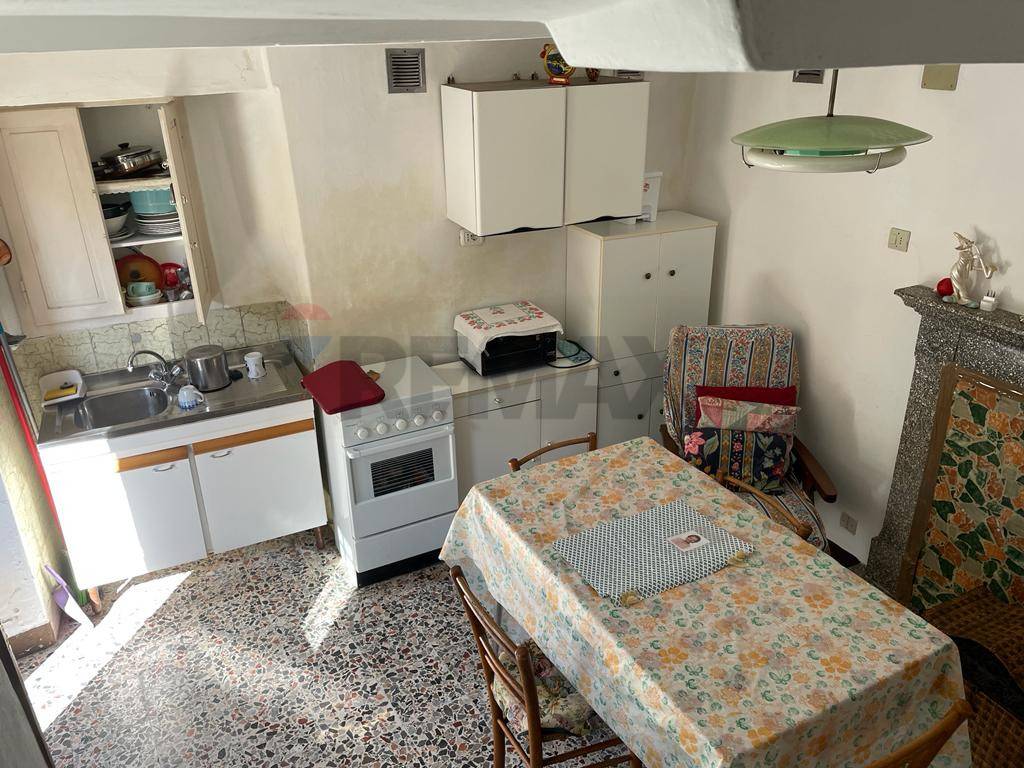 Casa Semindipendente in vendita a Bagni di Lucca, Granaiola