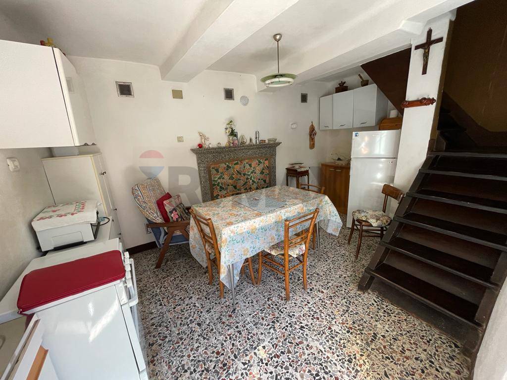 Casa Semindipendente in vendita a Bagni di Lucca, Granaiola