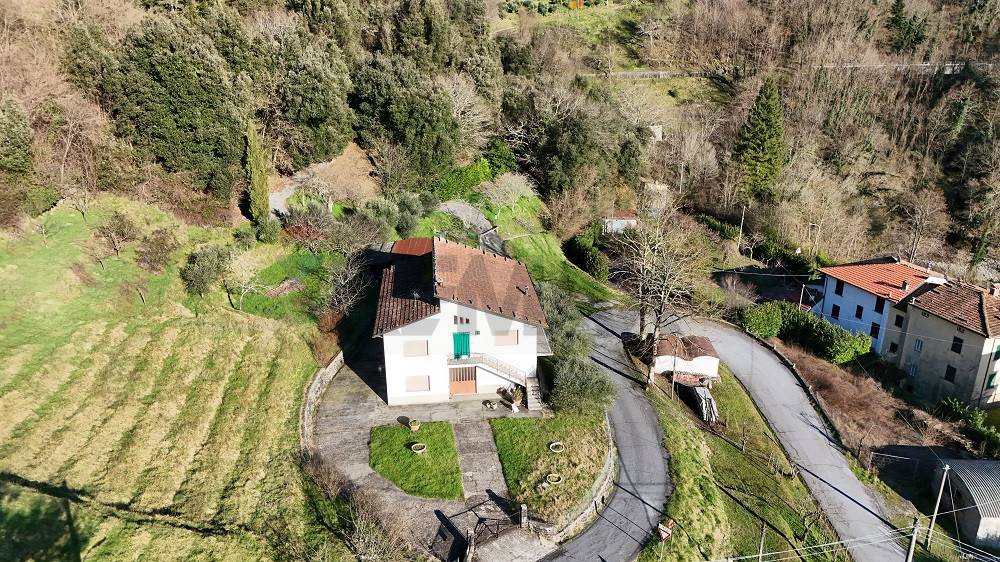 Villa singola in vendita a Bagni di Lucca, Cocciglia