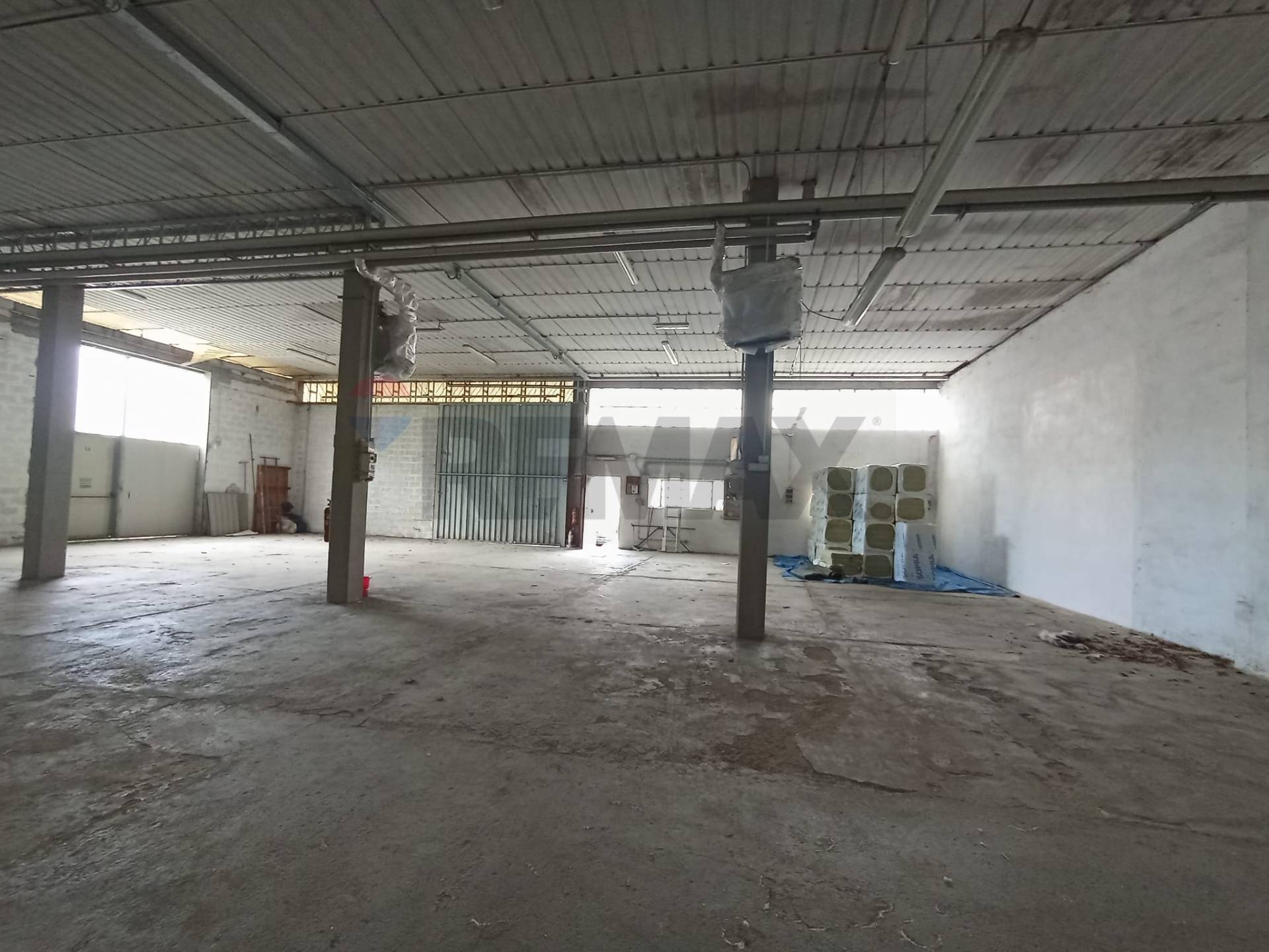 Capannone Industriale in vendita a Borgo a Mozzano, Chifenti