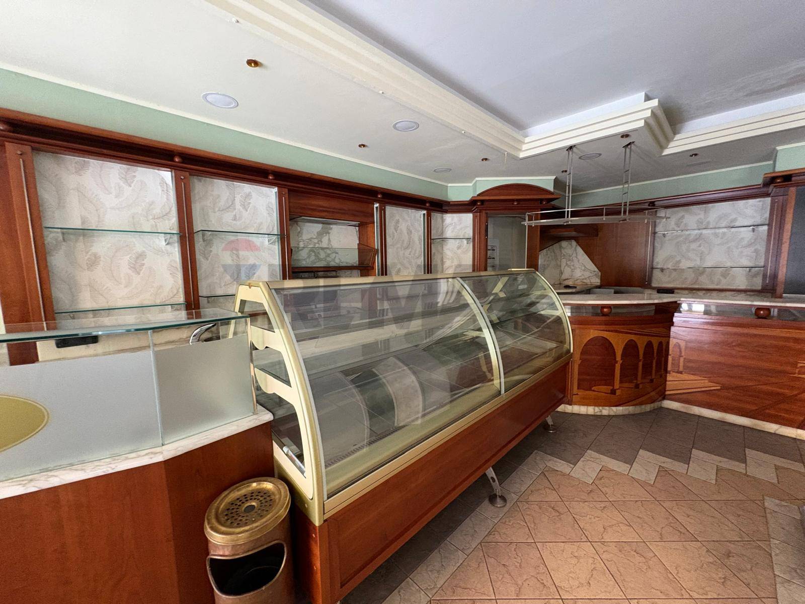 Bar in affitto a Bagni di Lucca, Centro