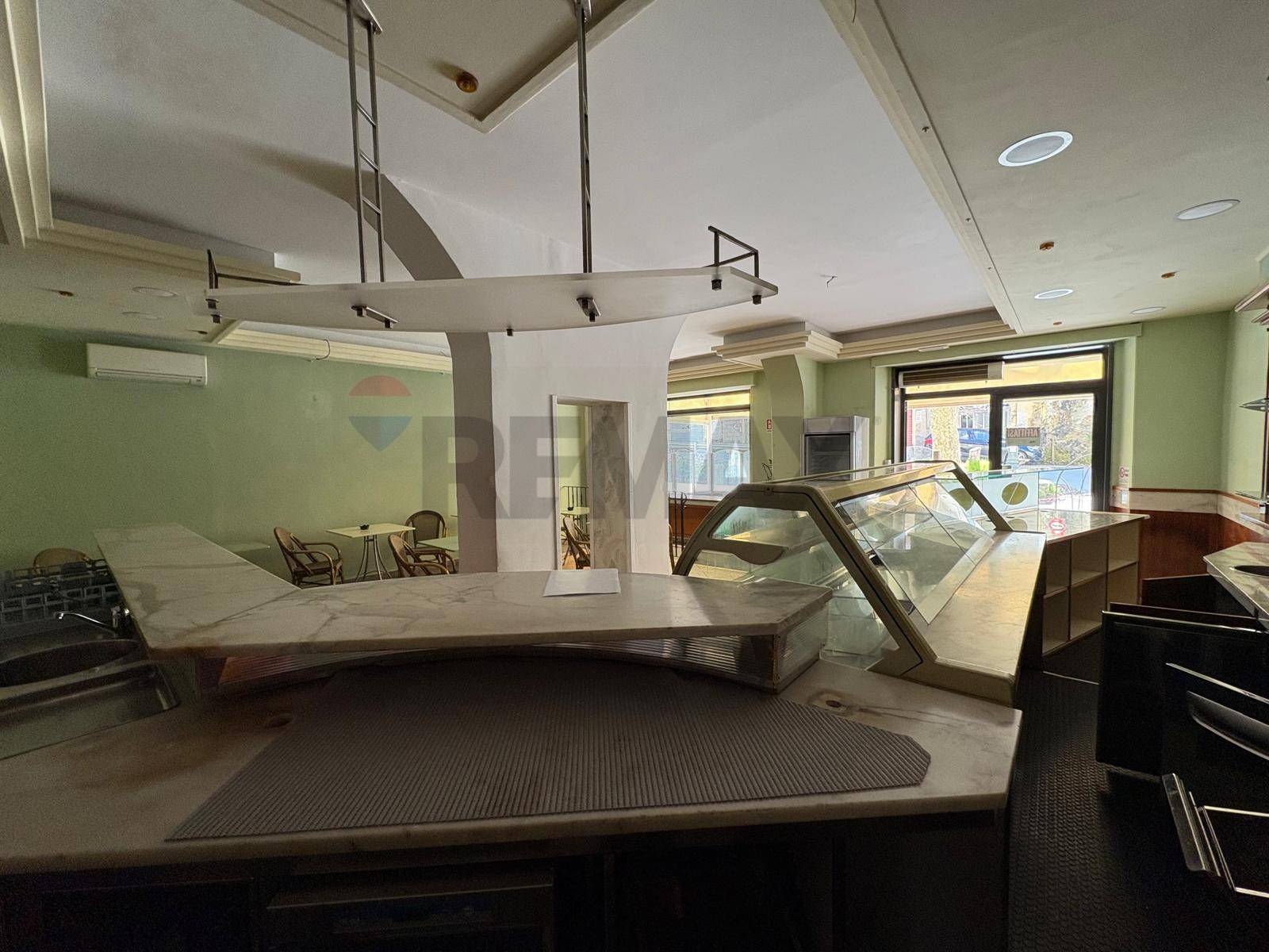 Bar in affitto a Bagni di Lucca, Centro