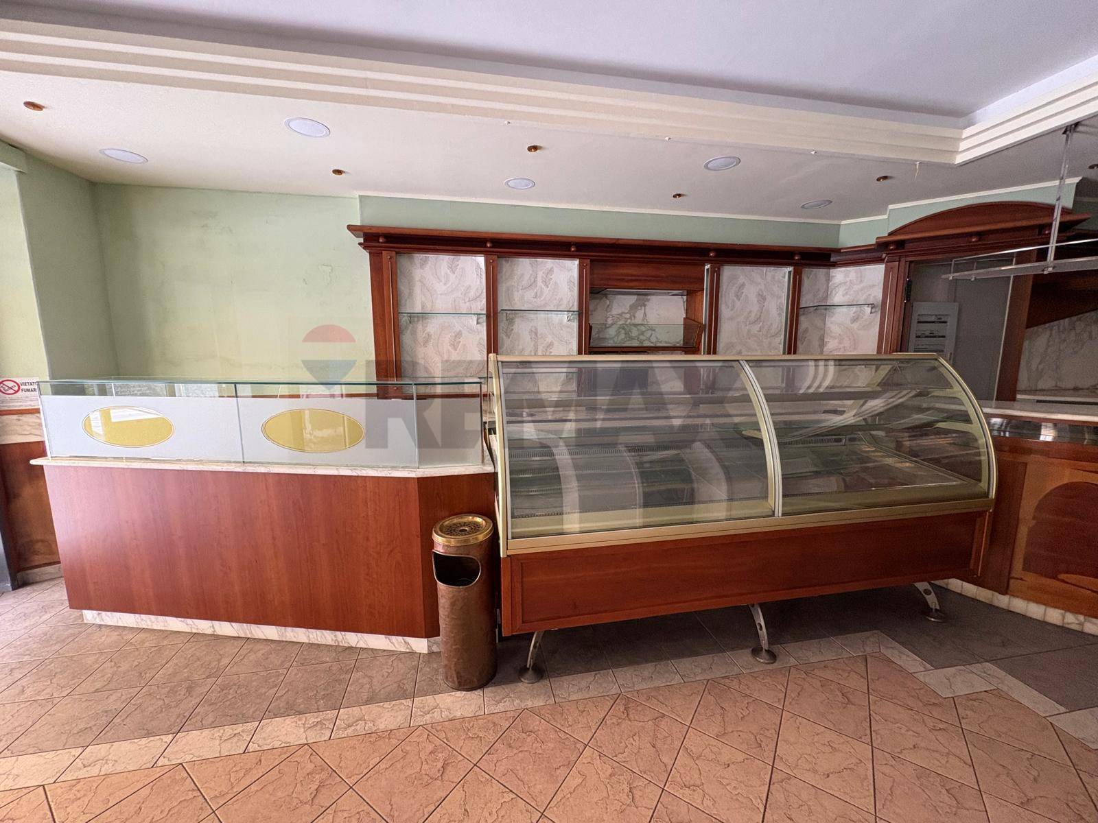 Bar in affitto a Bagni di Lucca, Centro