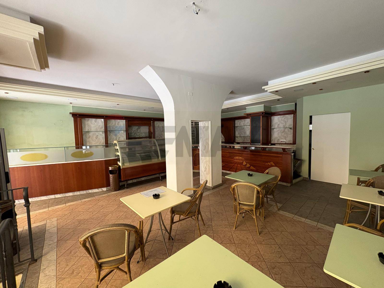 Bar in affitto a Bagni di Lucca, Centro