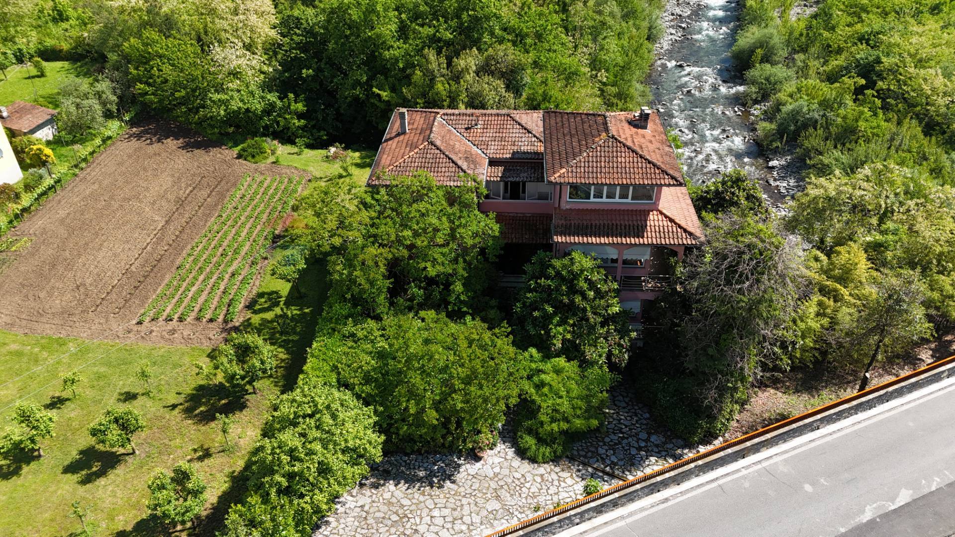 Villa singola in vendita a Gallicano, Ponte di Campia