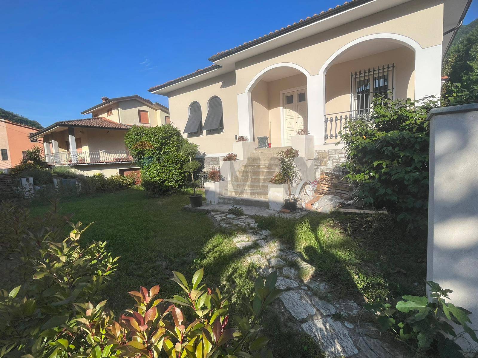 Villa o villino in vendita a Borgo a Mozzano, Diecimo