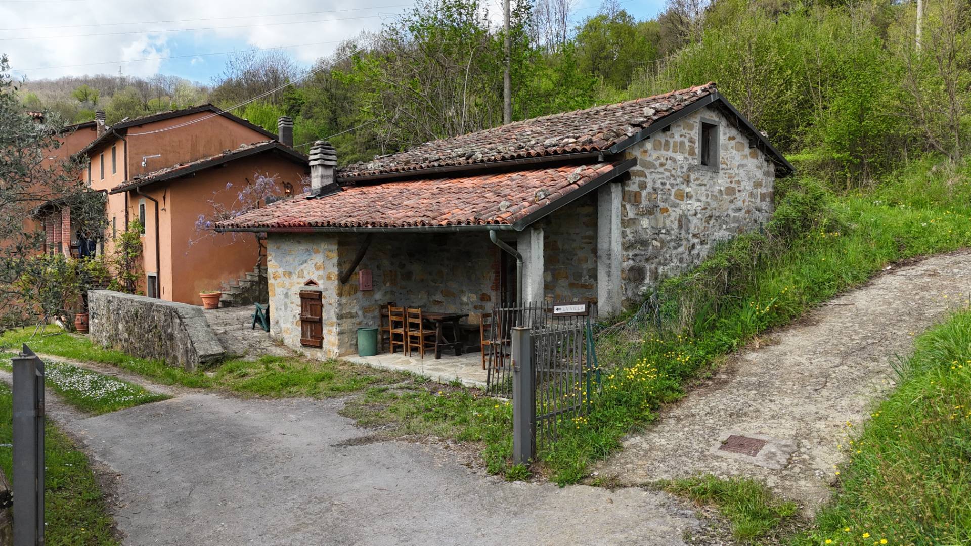 Rustico in vendita a Camporgiano, Il Poggio