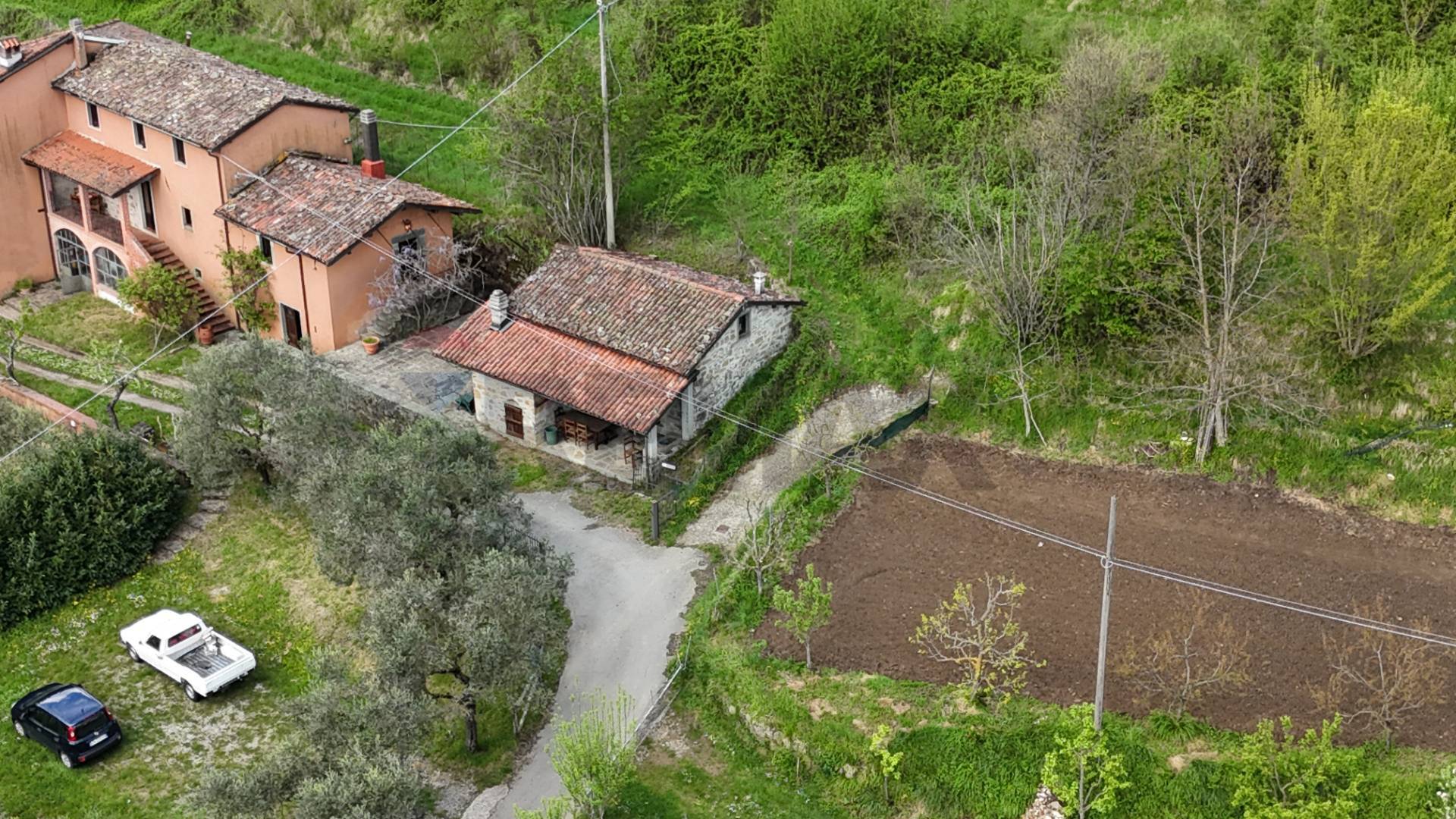 Rustico in vendita a Camporgiano, Il Poggio