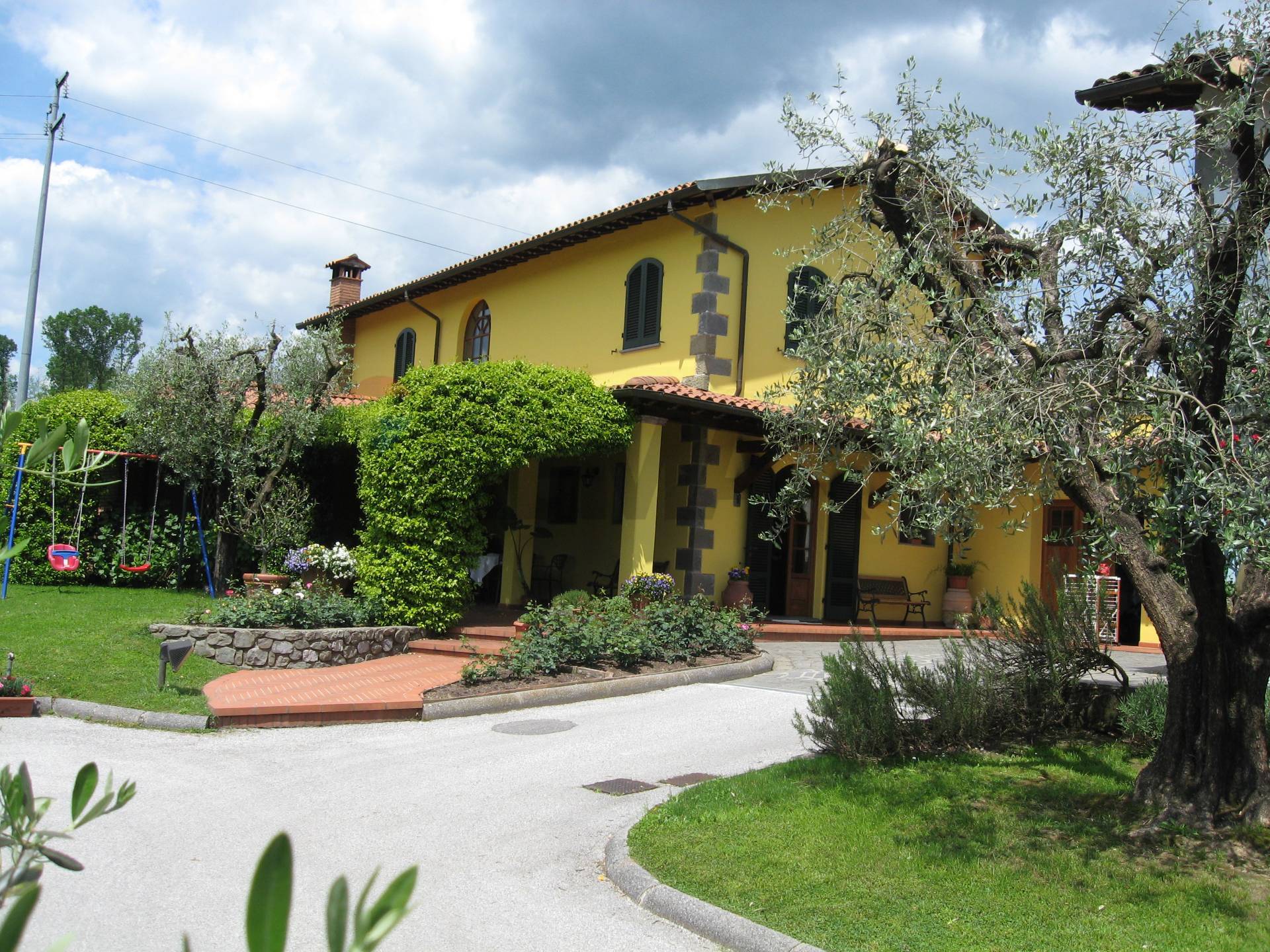 Casa Indipendente in vendita a Barga