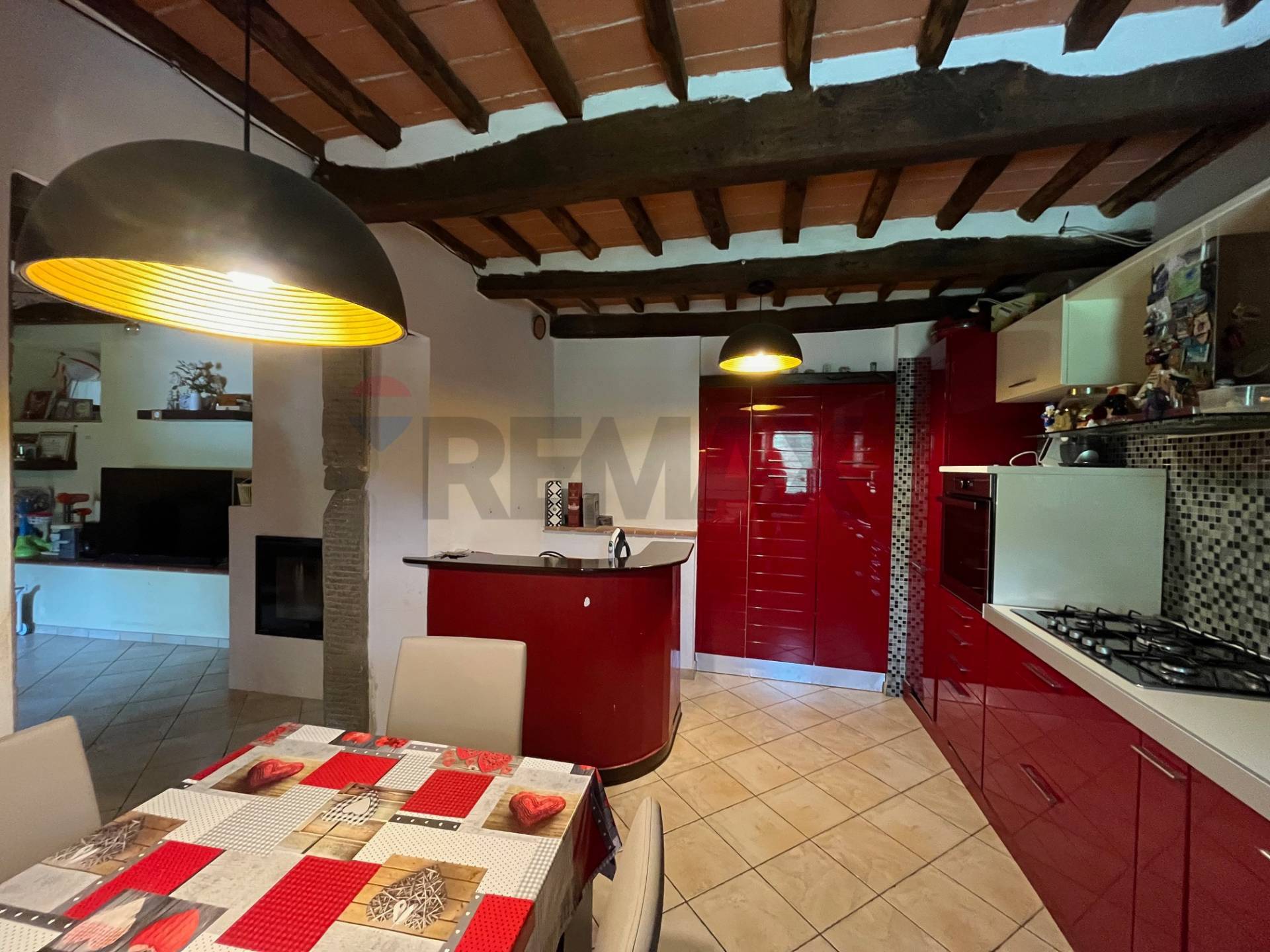 Porzione di casa in vendita a Bagni di Lucca, Fornoli