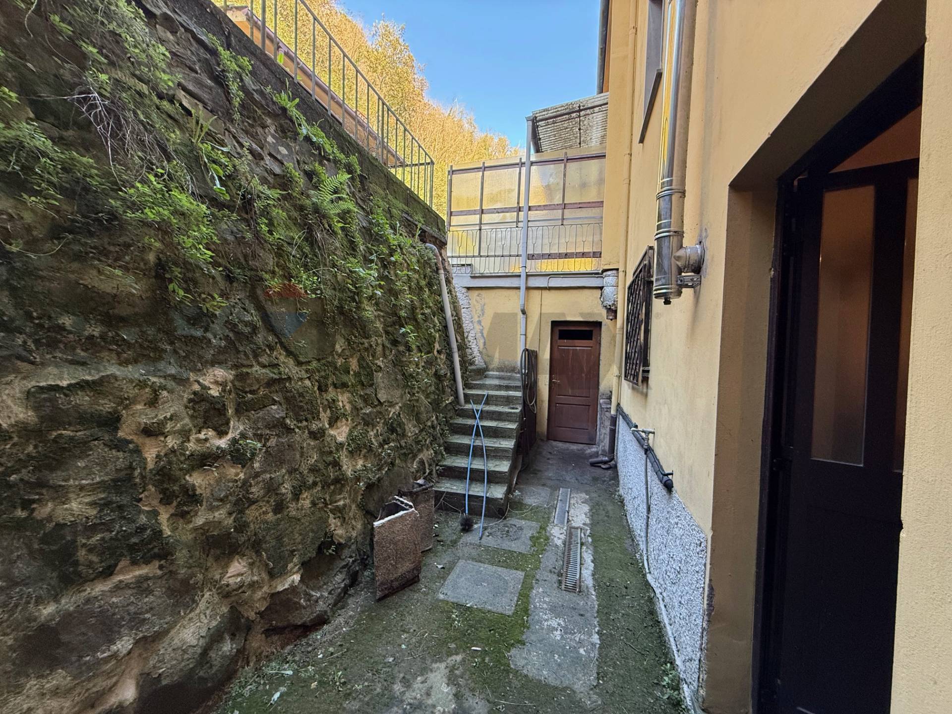 Casa Semindipendente in vendita a Coreglia Antelminelli, Calavorno