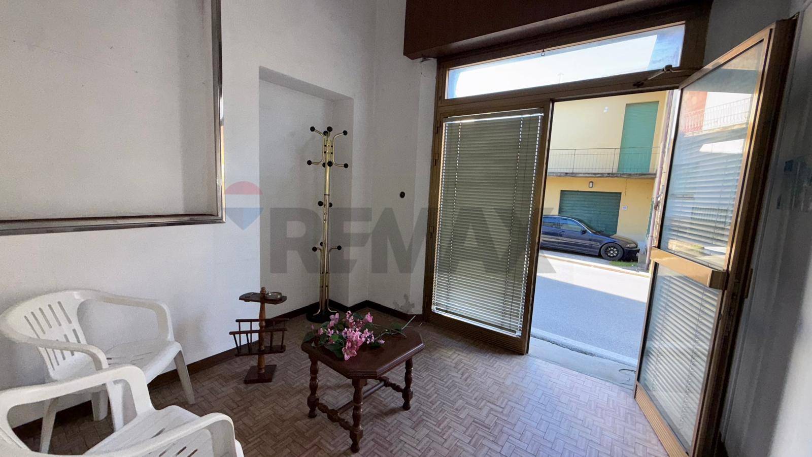 Ufficio in vendita a Coreglia Antelminelli, Piano di Coreglia