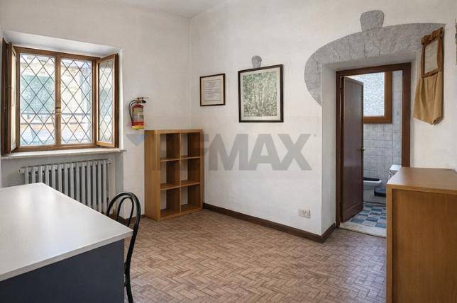 Ufficio in vendita a Coreglia Antelminelli, Piano di Coreglia