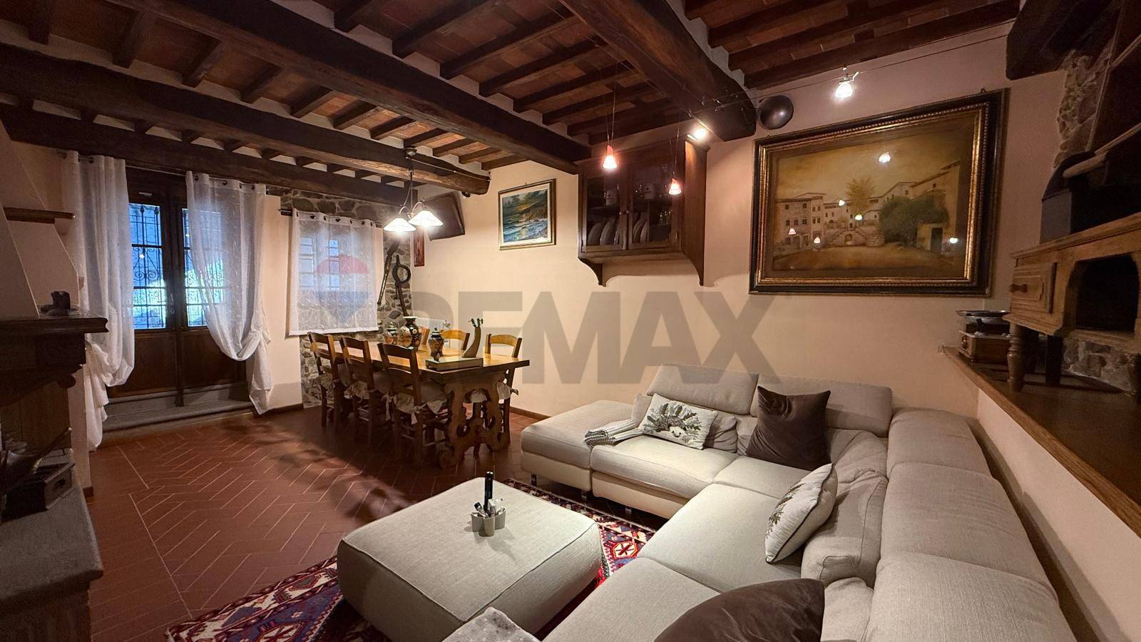 Casa Semindipendente in vendita a Borgo a Mozzano, Valdottavo