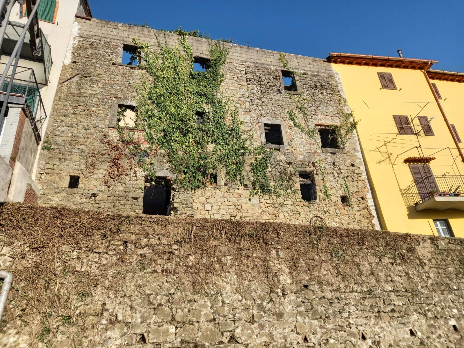 Rustico in vendita a Bagni di Lucca, Casabasciana