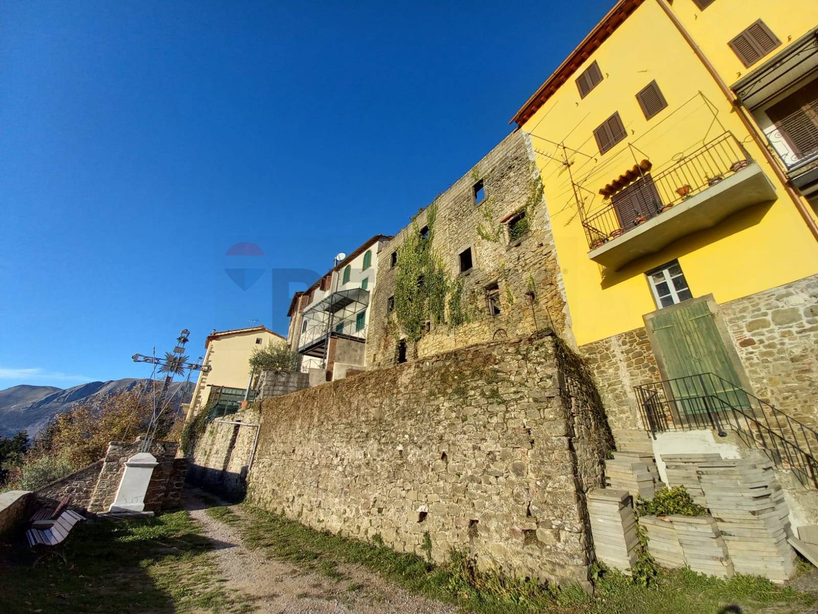 Rustico in vendita a Bagni di Lucca, Casabasciana