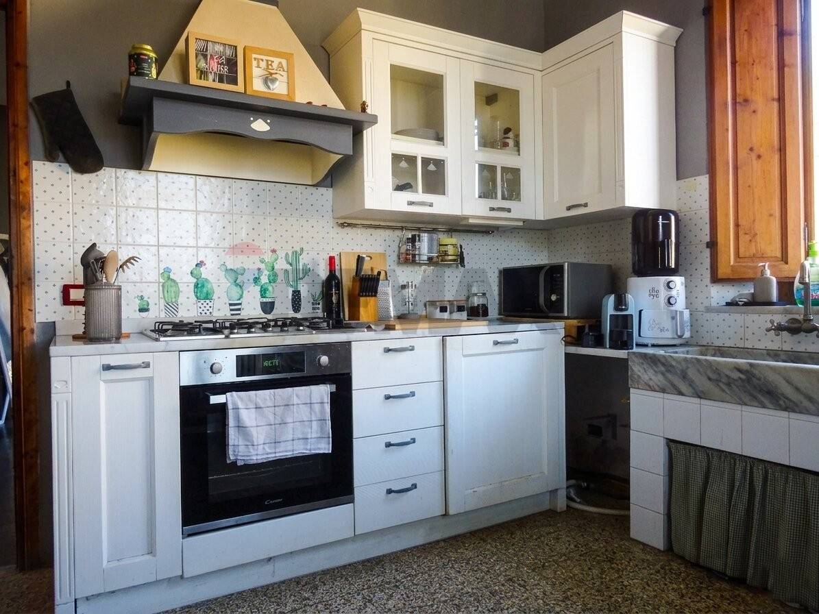 Casa Semindipendente in vendita a Borgo a Mozzano, Oneta