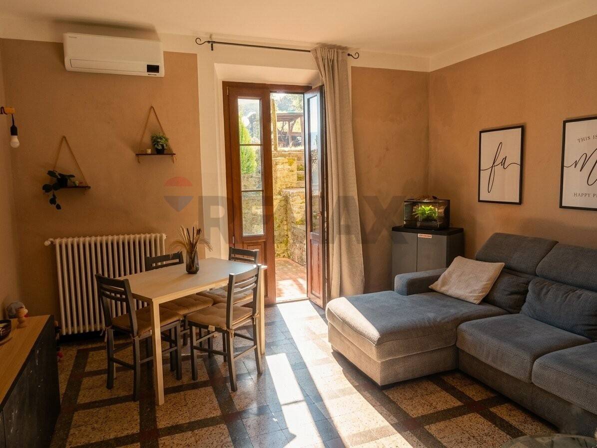 Casa Semindipendente in vendita a Borgo a Mozzano, Oneta