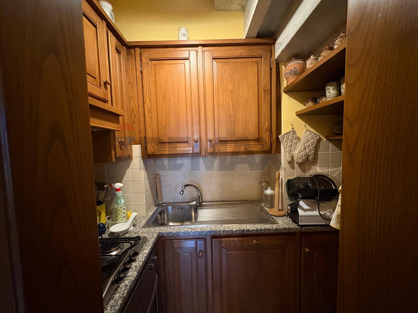 Casa Semindipendente in vendita a Lucca, Cerasomma