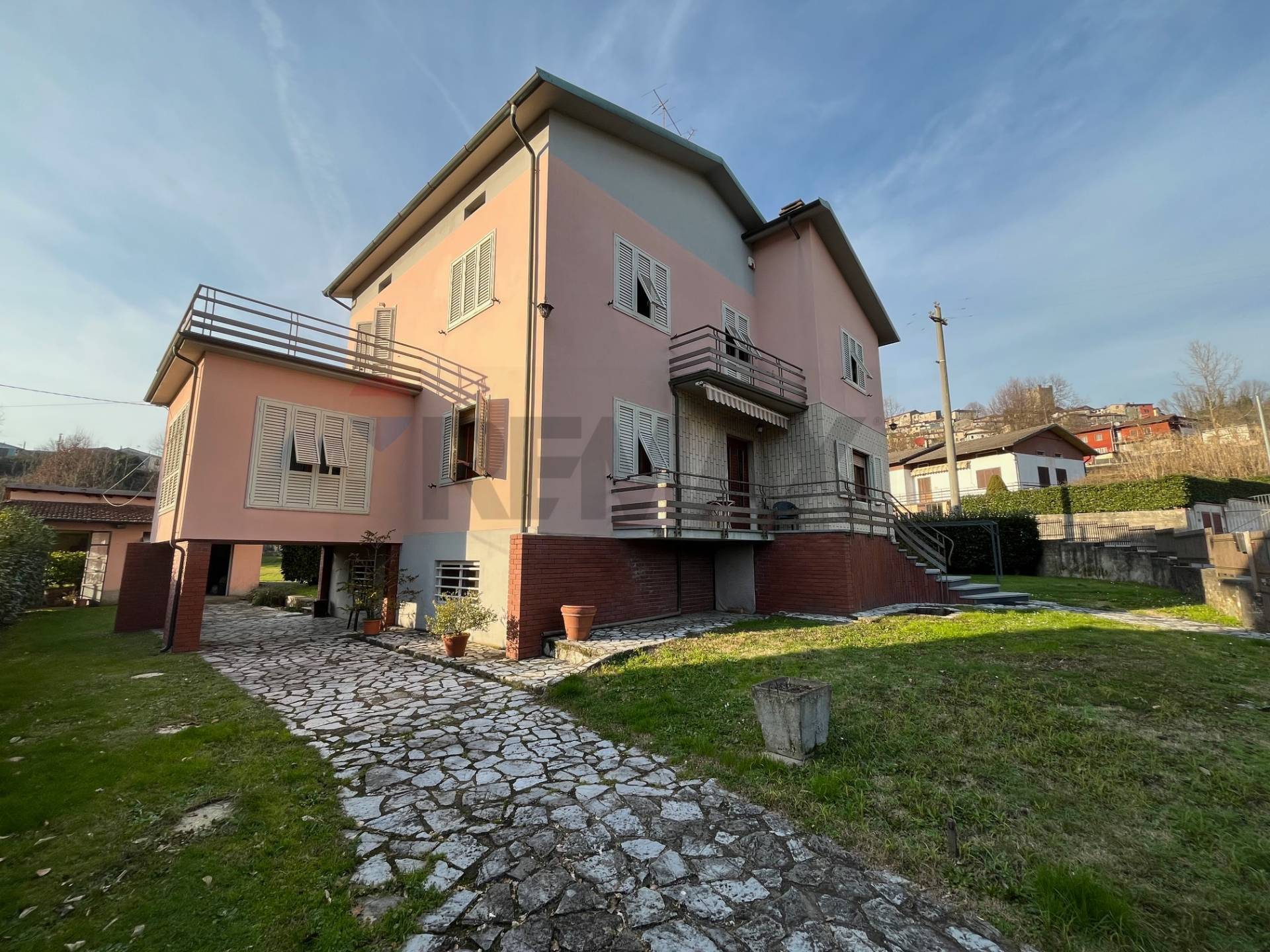 Casa Indipendente in vendita a Coreglia Antelminelli, Ghivizzano