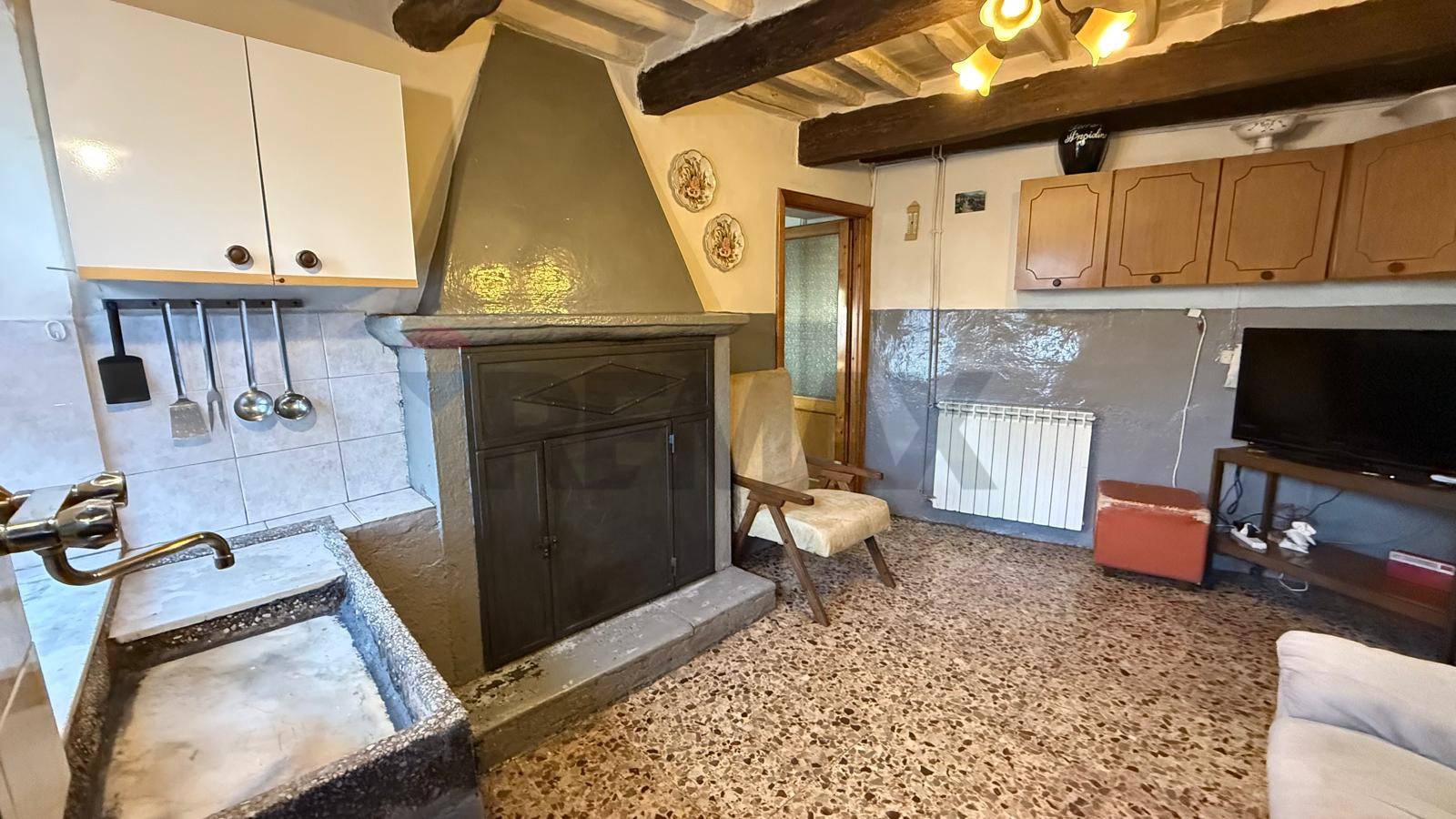 Casa Indipendente in vendita a Bagni di Lucca, Lucchio