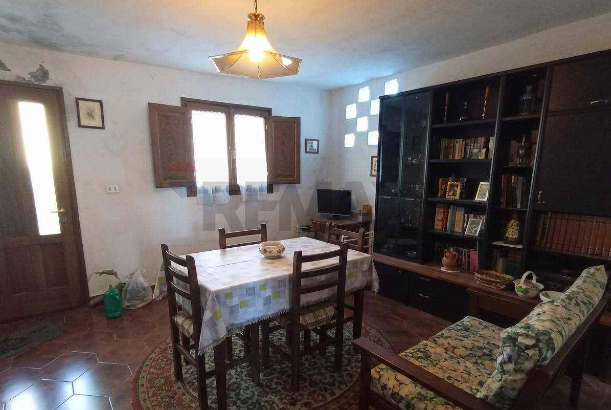 Casa Indipendente in vendita a Villa Basilica, Boveglio