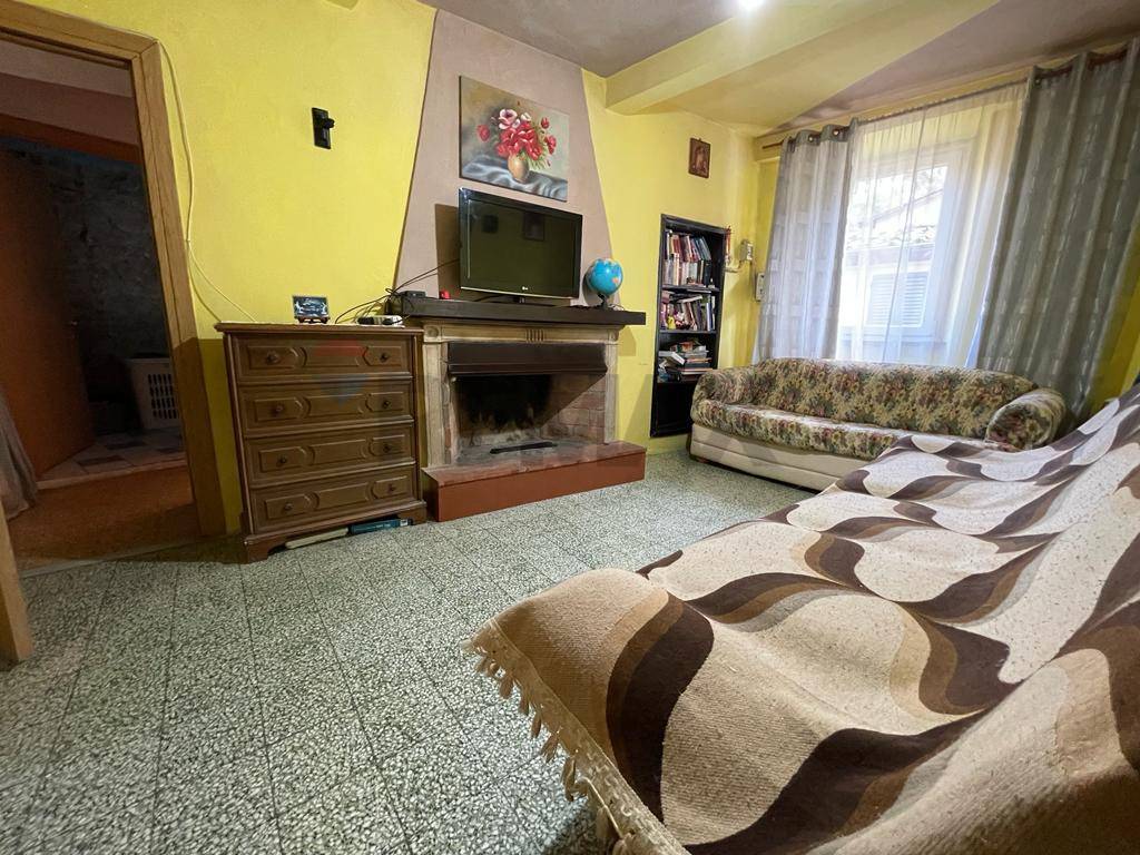 Appartamento in vendita a Bagni di Lucca, Ponte a Serraglio