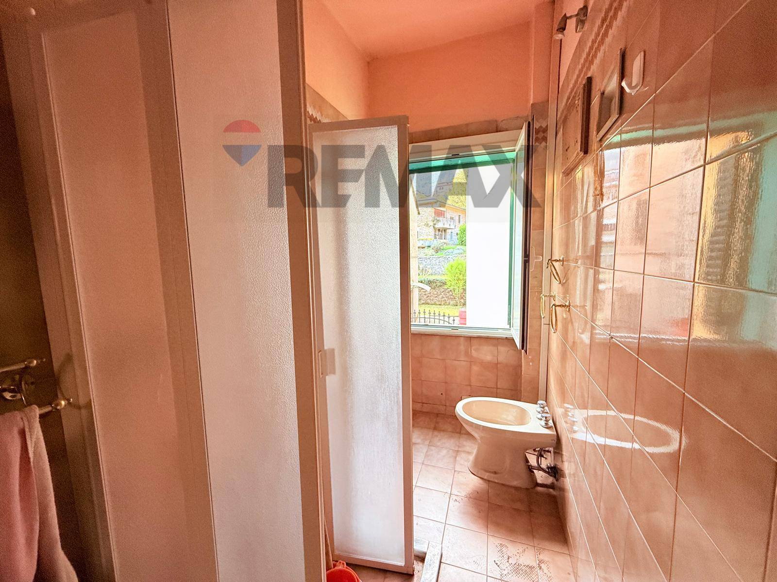 Appartamento in vendita a Bagni di Lucca, Centro